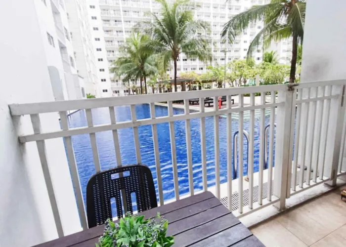 Easy Access To Pool